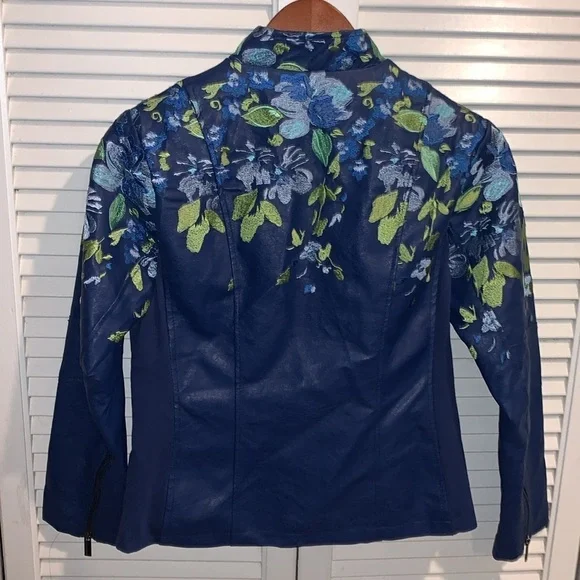 Colleen Lopez Terra Cotta Embroidered Floral Faux Leather Moto Jacket XS - Picture 8 of 8